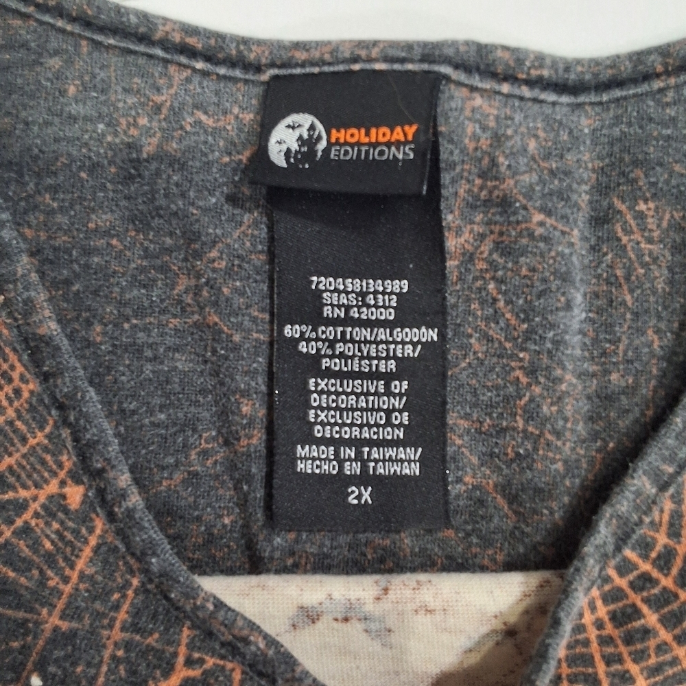 ✨2/$25 Y2k VTG~Holiday Editions~Halloween Graphic~Rhinestone~Acid Wash Shirt~2X - Picture 5 of 8